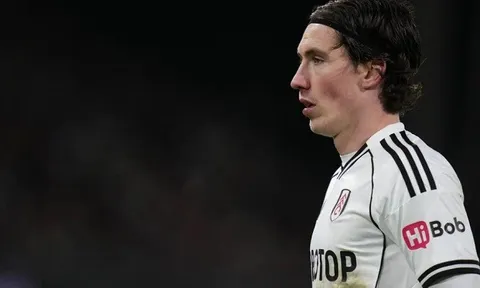 Leeds United nẫng tay trên Man Utd vụ Harry Wilson