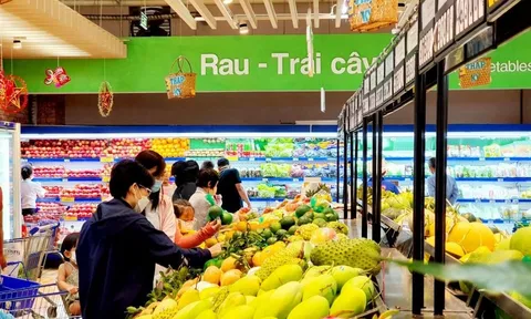 Vì sao khi đi siêu thị đừng tham mua 1 tặng 1 hay hàng giảm giá khuyến mại?