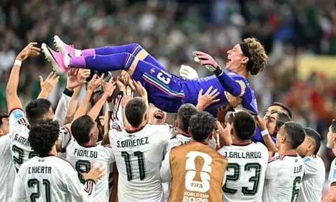5 điều rút ra sau trận Mexico thắng CH Séc 3-0: Kỷ lục gia Ochoa