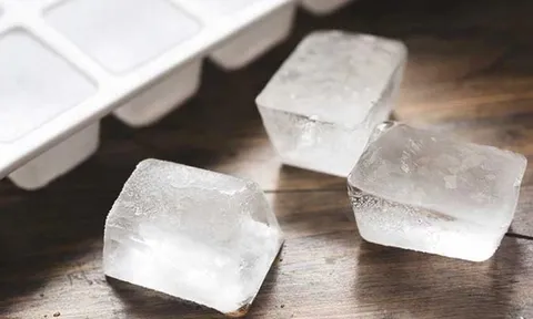 Mẹo làm đá vừa nhanh vừa tiết kiệm điện