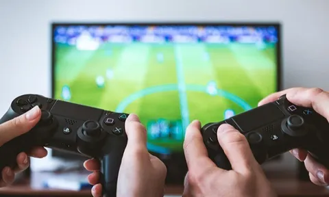 “Nam thanh, nữ tú” chơi game để kết bạn, giảm áp lực học tập rồi mắc bệnh tâm thần lúc nào không hay