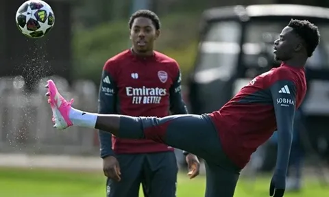 Arsenal đàm phán chiêu mộ Pascal De Maesschalck cho học viện