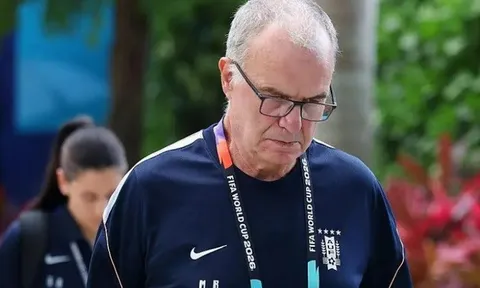 Điều gì đẩy Uruguay của Bielsa vào khủng hoảng?