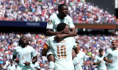 Ousmane Dembele và kiệt tác 32 phút trước Na Uy