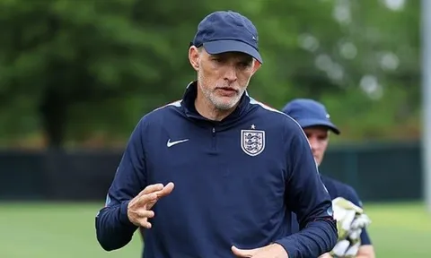 Tại sao Tuchel kiên quyết gạt bỏ Palmer và Trent?