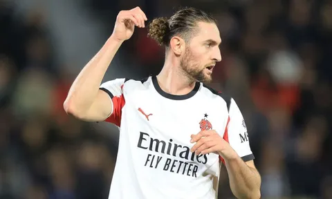 Adrien Rabiot giữ kín tương lai giữa tin đồn gia nhập Napoli