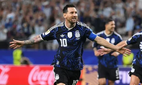Messi ghi siêu phẩm, Argentina đánh bại Jordan tại World Cup