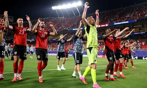 Cảm xúc của Áo và Algeria sau khi loại Iran khỏi World Cup