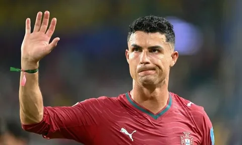 Cristiano Ronaldo: Ánh hào quang hay rào cản của Bồ Đào Nha?