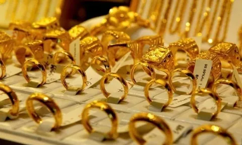 Giá vàng hôm nay 28/6: Đồng loạt tăng mạnh, khoảng cách với giá thế giới nới rộng