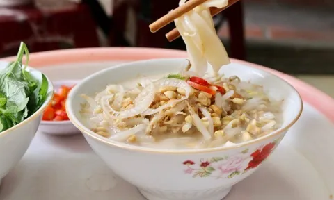 Món ăn chỉ "lên ngôi" vào mùa nóng ở Hà Nội: Mách bạn 5 địa chỉ cực chất lượng rất ít người biết