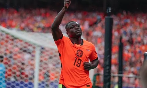 MU và Chelsea đua tranh chữ ký 55 triệu euro Brobbey