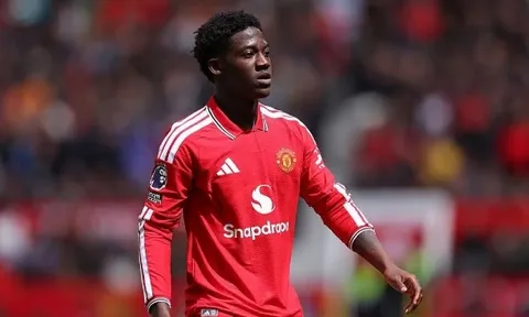 Kobbie Mainoo bị phớt lờ ở ĐT Anh là điều tốt với Man United
