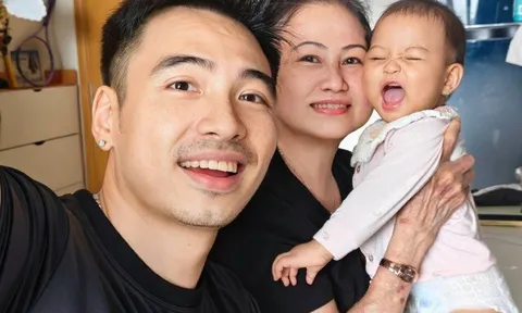 Mẹ chồng H'Hen mỗi tuần đều chạy xe máy đi thăm cháu, em bé Ê Đê sở hữu đôi lông mày lá liễu từ bà nội