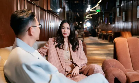 Thanh Hằng bật khóc khi hành trình nghệ thuật trở thành nguồn cảm hứng cho thế hệ kế cận tại Vietnam NextGen Fashion Era 2
