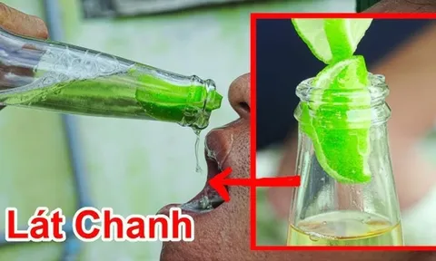 Tại sao nhiều người thích thả vài lát chanh tươi vào cốc bia?