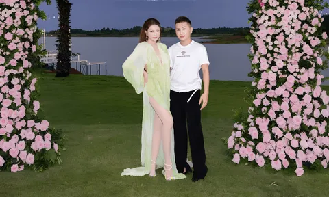 Lý Nhã Kỳ đặt nghệ danh mới cho NTK Phùng Minh Long sau gần một thập kỷ làm nghề
