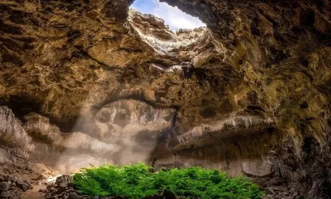 12 hang động nổi tiếng ở Việt Nam: Có kỳ quan lớn nhất thế giới, nhiều địa điểm khiến du khách trầm trồ