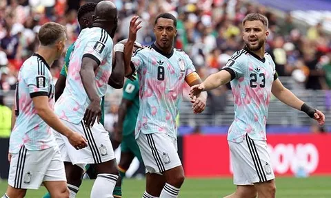 Bỉ ngược dòng điên rồ hạ Senegal tại vòng 32 đội World Cup