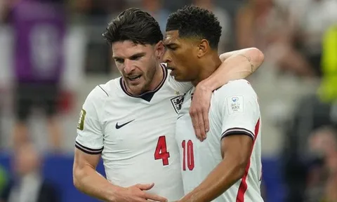 Declan Rice trở thành giải pháp cứu cánh cho hàng thủ tuyển Anh