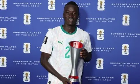 Pape Gueye rời tuyển Senegal vì mâu thuẫn với HLV ở World Cup