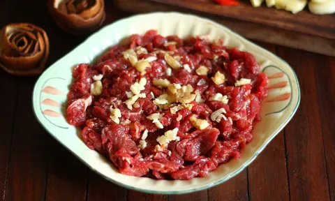 Thả thứ này vào ướp thịt bò: Thịt mềm tan