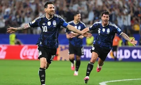 Roy Keane khẳng định Pháp và Argentina là hai ứng viên vô địch