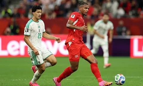 5 dấu ấn Thụy Sĩ hạ Algeria: Bức tường thép và đòn phủ đầu