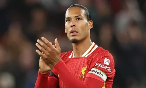Tin đồn chuyển nhượng sáng 4/7: Liverpool sẵn sàng bán Van Dijk; MU chốt mua 2 tiền vệ
