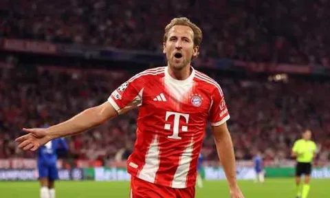 Trung thành Bayern, Harry Kane khước từ Barcelona