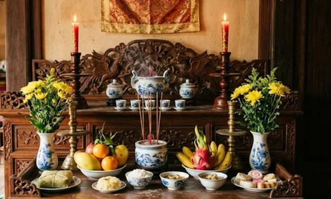 3 thứ không nên đặt trên bàn thờ