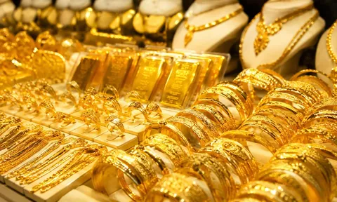 Bảng giá vàng 9999 24K 18K SJC DOJI PNJ hôm nay 4/7/2026
