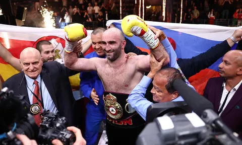 Đôn lên ngôi vương WBA hạng nặng: Chút niềm vui không trọn vẹn của Murat Gassiev