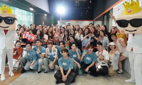UPRIZE bất ngờ “đột nhập” loạt văn phòng tại TP.HCM