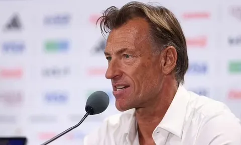Herve Renard từ chức HLV tuyển Tunisia sau 18 ngày cầm quân
