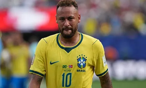 Neymar nói lời chia tay tuyển Brazil