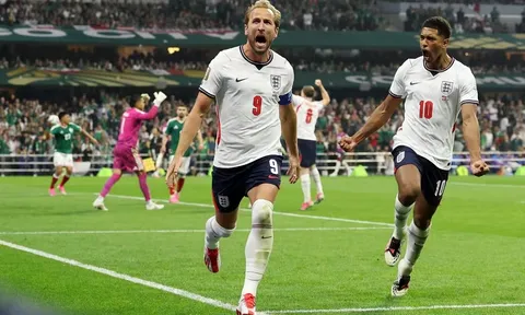 Rooney chỉ tên 6 sao sáng đưa Anh vào tứ kết