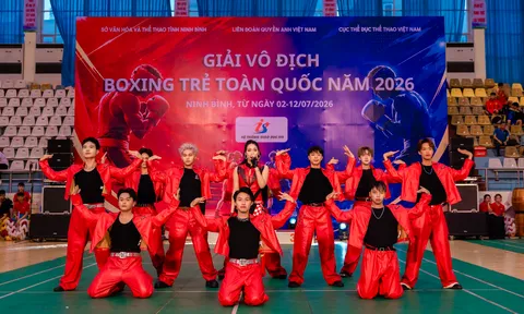 Giải Vô địch Boxing trẻ Toàn quốc 2026: Ca sĩ Vương Thu Hà khuấy động đêm khai mạc