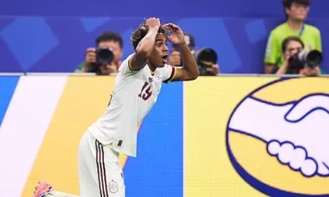 Màn ăn mừng cảm xúc của Yamal tại World Cup