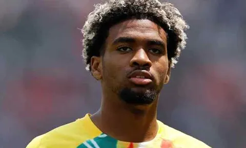 MU gia nhập cuộc đua giành "ngọc quý" Ibrahim Mbaye của PSG
