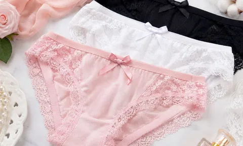 Vì sao quần lót nữ thường có chiếc nơ nhỏ phía trước? Công dụng thật khiến nhiều người bất ngờ