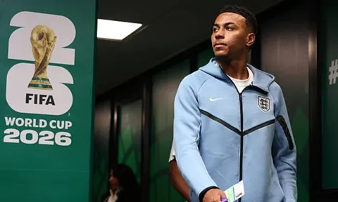 Tin đồn chuyển nhượng sáng 8/7: Arsenal săn Morgan Rogers; Tottenham bạo chi vì Junior Kroupi