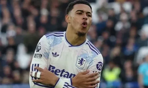 Arsenal tiến gần thỏa thuận với Morgan Rogers
