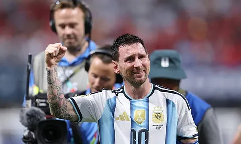 Nước mắt giải tỏa và chương mới của vĩ nhân Messi