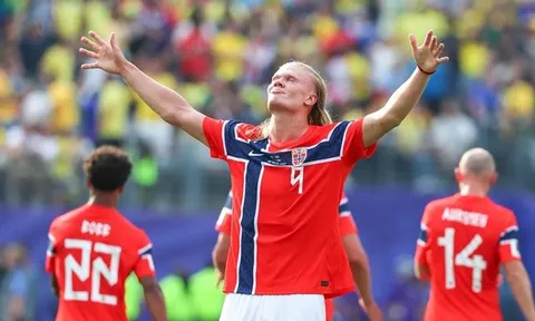 Haaland lập kỷ lục ghi bàn 14 trận liên tiếp, bỏ xa Mbappe
