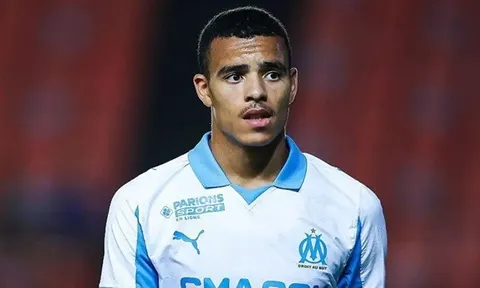 Fenerbahce gia nhập đường đua chiêu mộ Mason Greenwood