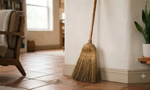 Đừng để chổi quét nhà ở 3 vị trí này nếu không muốn "tiền ra cửa trước, họa vào cửa sau"!