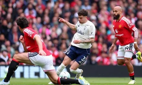 MU nhắm Neco Williams chia lửa với Luke Shaw