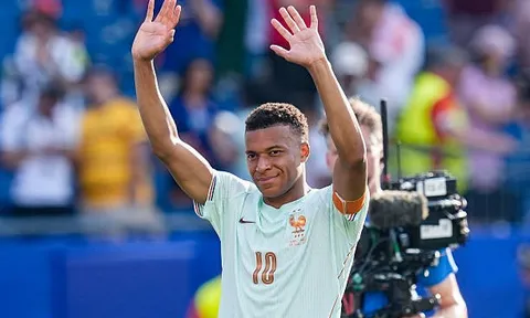 Mbappe báo tin vui cho Pháp sau trận thắng Morocco