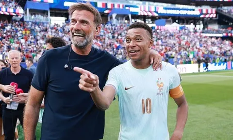 Klopp từng dùng chuyên cơ bí mật săn chữ ký Mbappe